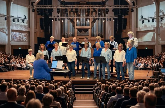 Lytse seal ôfladen fol by Sjongerij Weidum